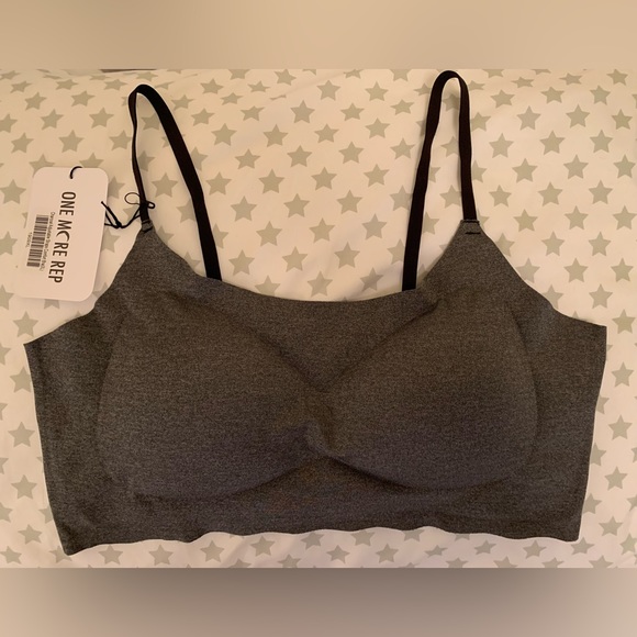 ZYIA Adjustable Straps Comfort Bra - Picture 4 of 6